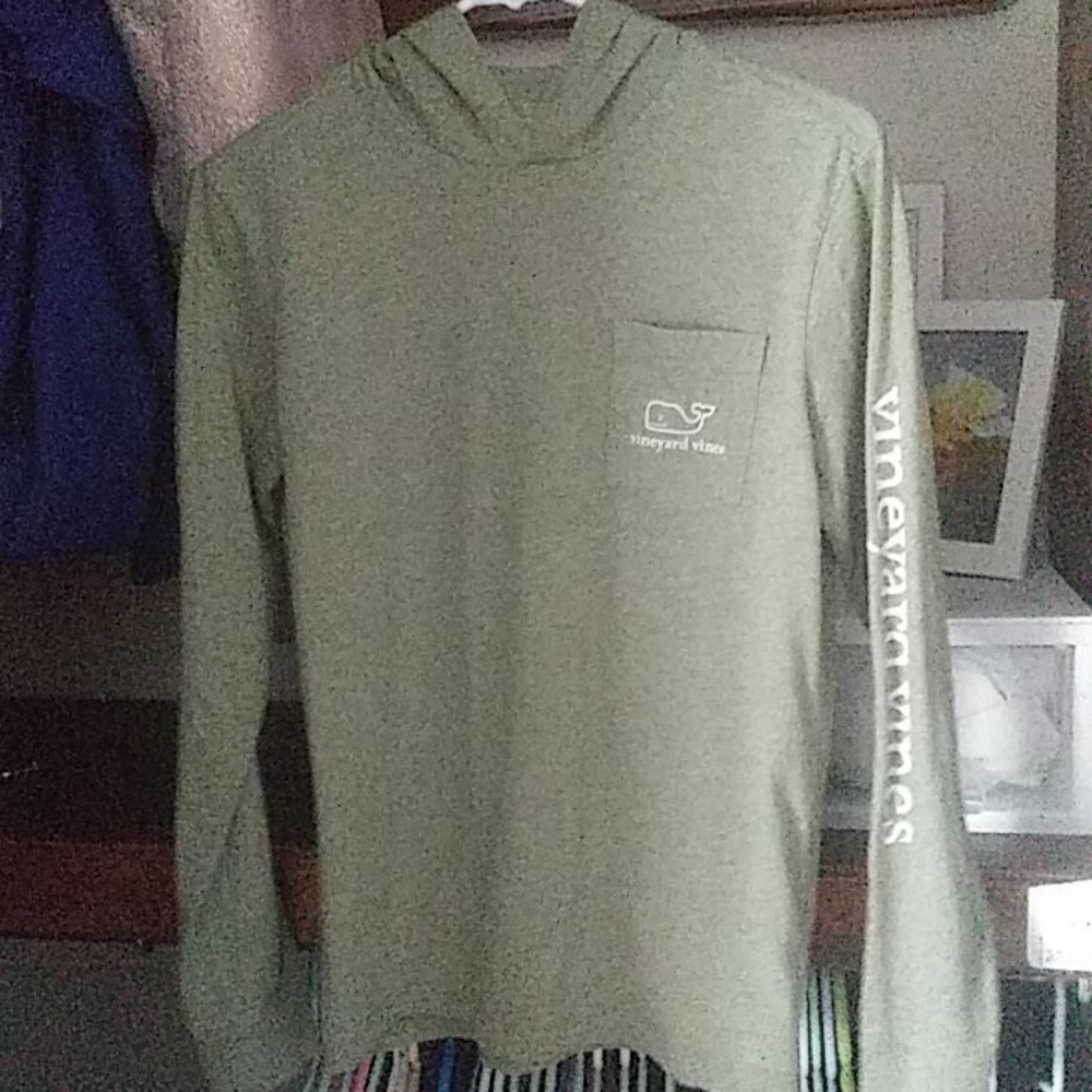Vineyard Vines Hoodie